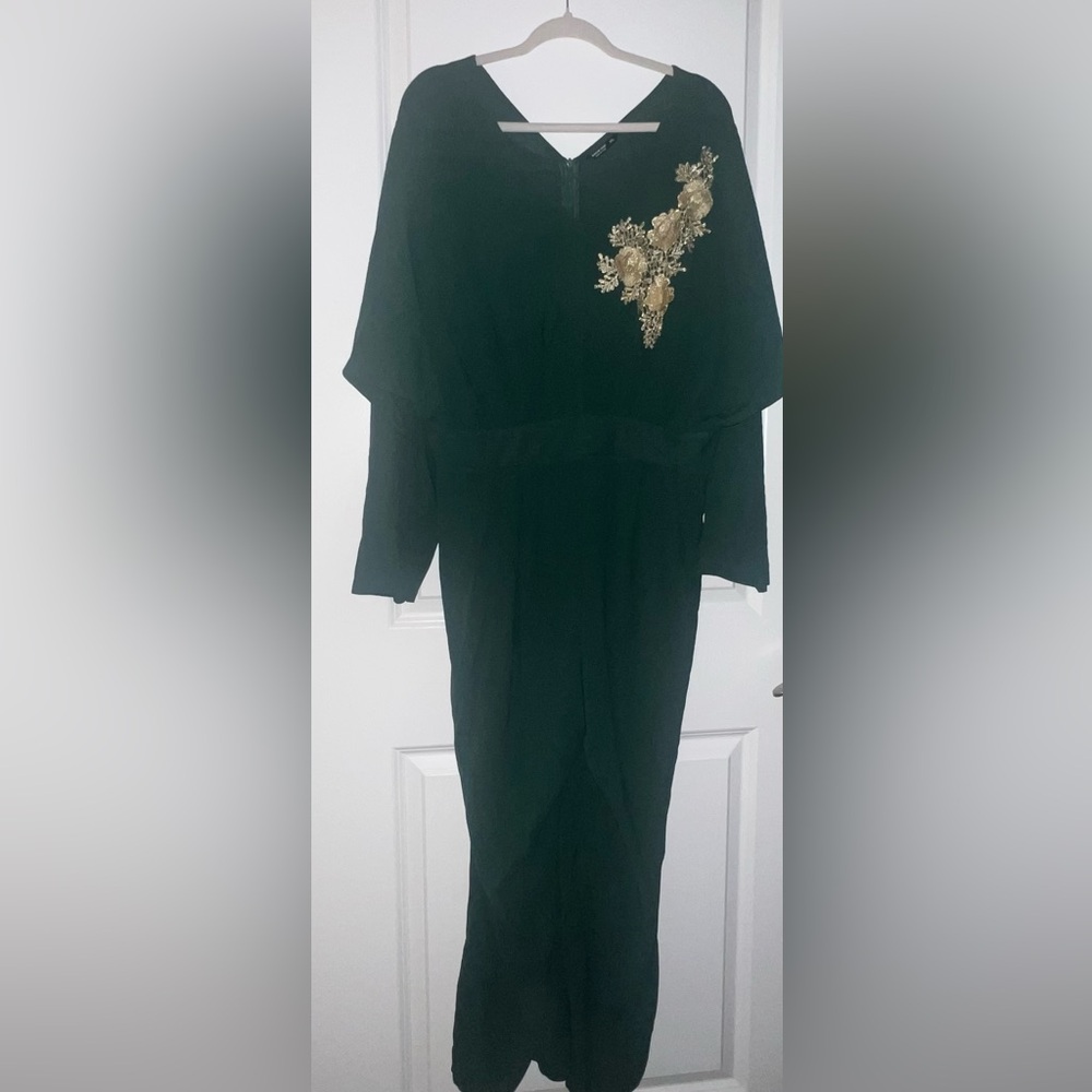 Plus Size Emerald Green Embellished V-Neck Pantsuit with Dolman Sleeves